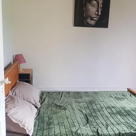 De L'ecole * Saint-Louis-et-Parahou