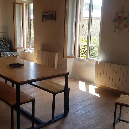 Appartement De L'ecole Saint-Louis-et-Parahou