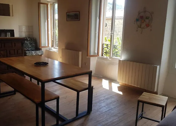 Appartement De L'ecole Saint-Louis-et-Parahou